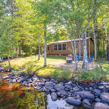 Bayfront Cabin On Lake Vermillion With Seasonal Dock